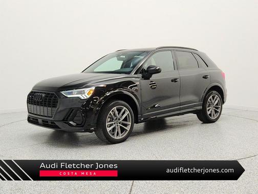 Mythos Black Metallic 2024 Audi Q3 Premium 45 TFSI S line quattro Tiptronic