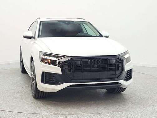 Carrara White 2023 Audi Q8 55 Premium