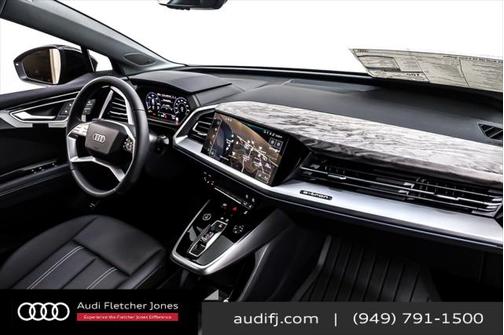 2025 Audi Q4 e-tron Premium Plus 55 quattro