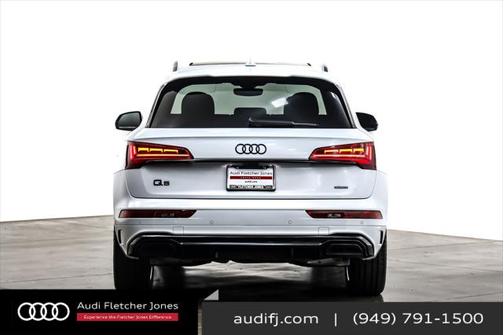 2024 Audi Q5 55 S line Prestige