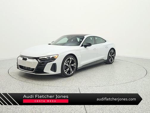 Suzuka Gray Metallic 2024 Audi e-tron GT Premium Plus quattro