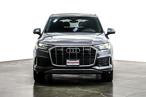 2021 Audi Q7 45 Premium Plus