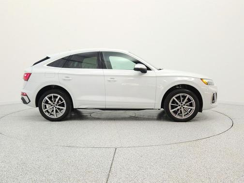 Glacier White Metallic 2023 Audi SQ5 3.0T Premium Plus