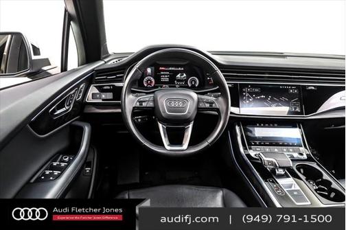 2022 Audi Q7 55 Premium Plus