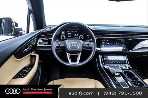 2022 Audi Q7 55 Premium Plus