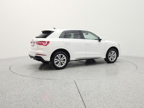 Ibis White 2023 Audi Q3 S line Premium Plus