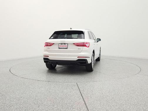 Ibis White 2023 Audi Q3 S line Premium Plus