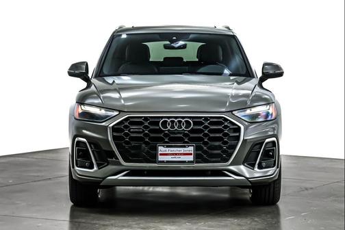 2023 Audi Q5 45 S line Premium Plus