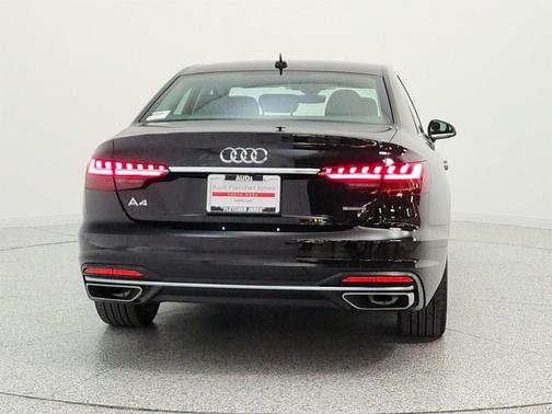 Mythos Black Metallic 2023 Audi A4 40 Premium