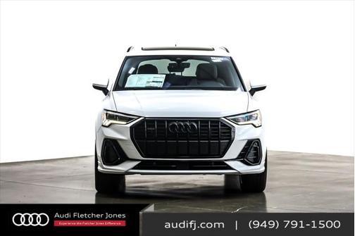 2025 Audi Q3 Premium 45 TFSI S line quattro Tiptronic