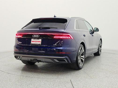 Galaxy Blue Metallic 2022 Audi Q8 55 Prestige