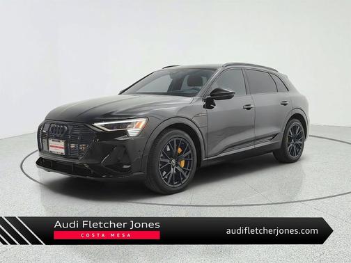 Mythos Black Metallic 2022 Audi e-tron Chronos