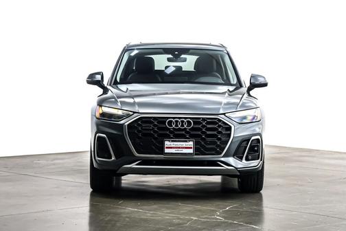 2023 Audi Q5 45 S line Premium