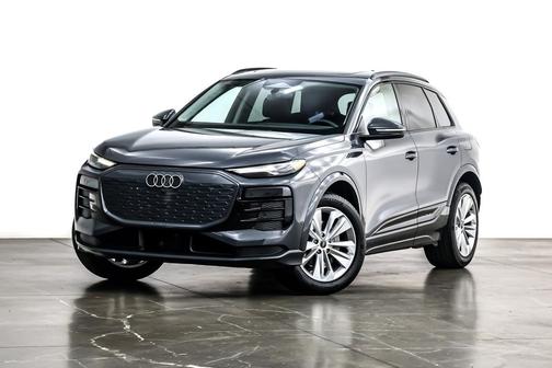 2025 Audi Q6 e-tron Premium