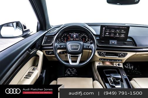 2023 Audi Q5 45 S line Premium