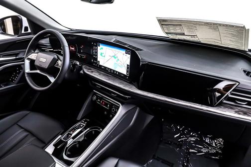 2025 Audi Q5 Premium