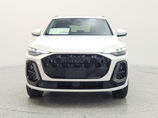 Arkona White 2026 Audi Q5 Premium Plus TFSI quattro S tronic