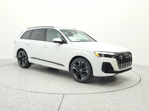 Glacier White Metallic 2026 Audi Q7 55 Premium Plus
