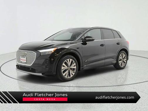 Mythos Black Metallic 2023 Audi Q4 e-tron Premium Plus 40 RWD