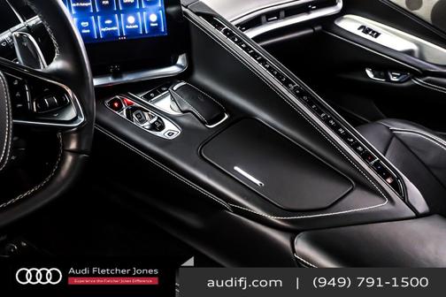 2025 Chevrolet Corvette Stingray w/3LT