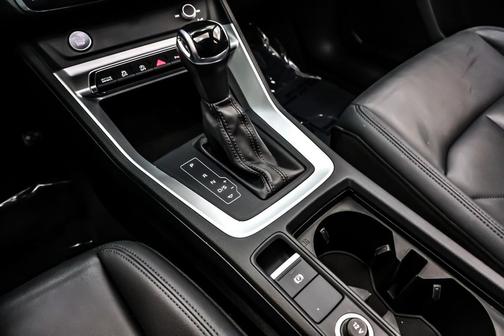 2020 Audi Q3 45 S line Premium