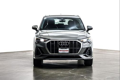 2020 Audi Q3 45 S line Premium