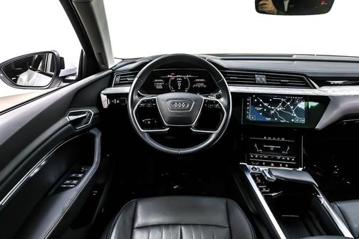 2024 Audi Q8 e-tron Premium Plus
