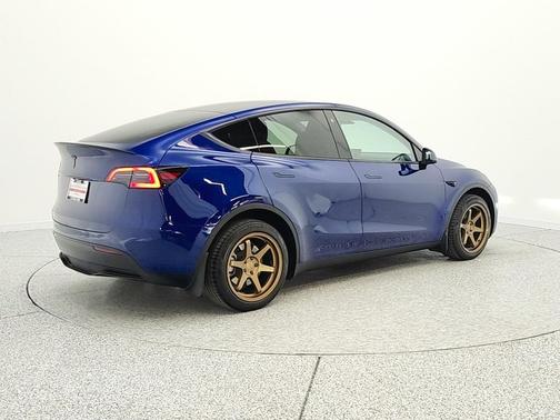 Deep Blue Metallic 2023 Tesla Model Y Long Range Dual Motor All-Wheel Drive