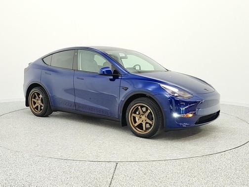 Deep Blue Metallic 2023 Tesla Model Y Long Range Dual Motor All-Wheel Drive