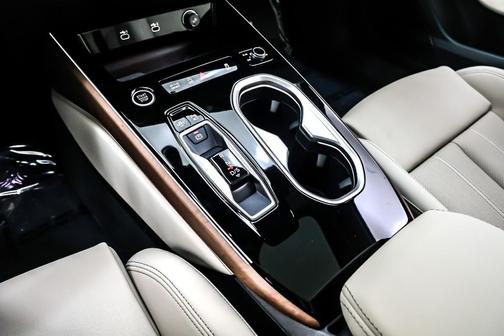 2026 Audi A6 Premium Plus quattro S tronic