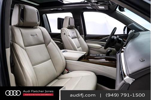 2021 Cadillac Escalade ESV Premium Luxury Platinum
