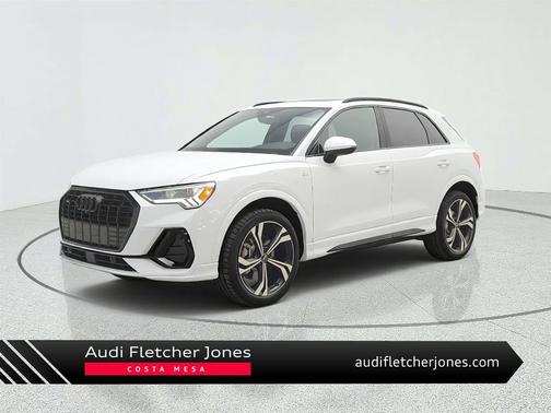 Glacier White Metallic 2023 Audi Q3 45 S line Premium Plus