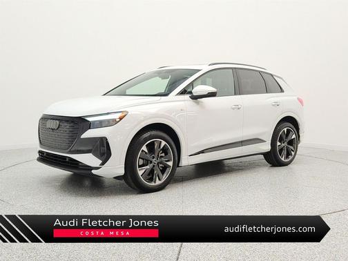 Glacier White Metallic 2024 Audi Q4 e-tron Premium Plus 50 quattro