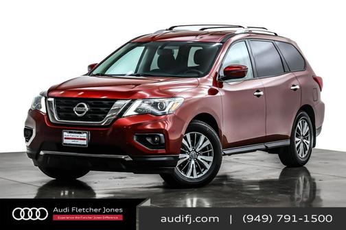 2019 Nissan Pathfinder SV