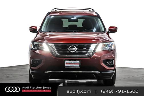 2019 Nissan Pathfinder SV