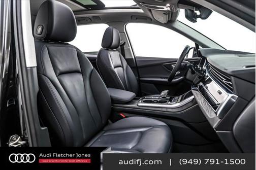 2022 Audi Q7 45 Premium
