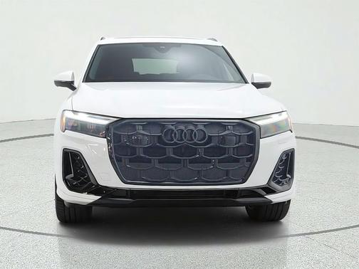 Glacier White Metallic 2026 Audi Q7 55 Premium Plus