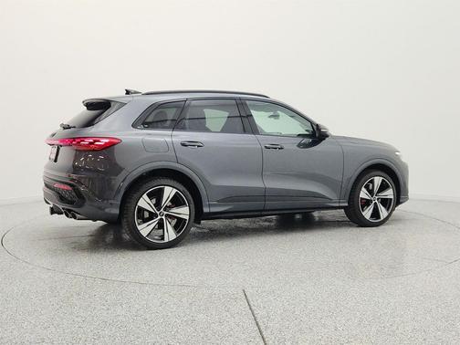 Daytona Gray Metallic 2026 Audi SQ5 3.0T Premium Plus