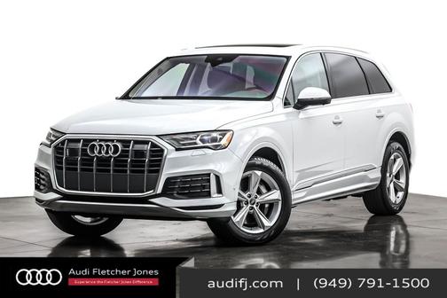 2023 Audi Q7 45 Premium Plus