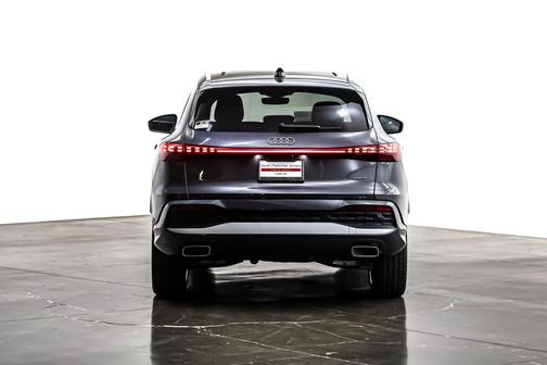 2025 Audi Q5 Premium Plus