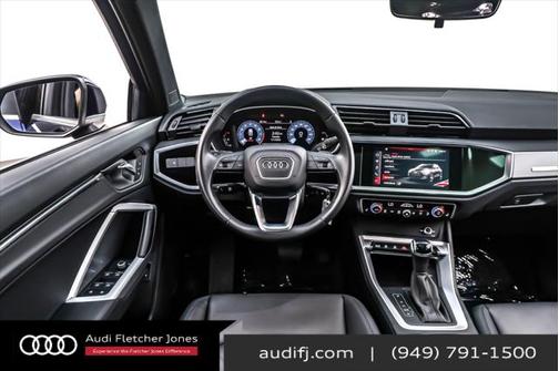 2022 Audi Q3 45 S line Premium