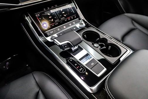 2025 Audi Q8 55 Premium Plus