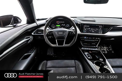 2022 Audi e-tron GT Premium Plus