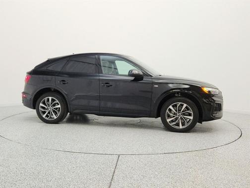 Mythos Black Metallic 2023 Audi Q5 45 S line Premium Plus