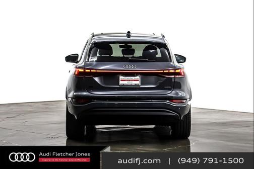 2025 Audi Q6 e-tron Premium Plus quattro