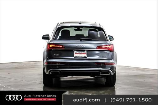 2024 Audi Q5 45 S line Premium