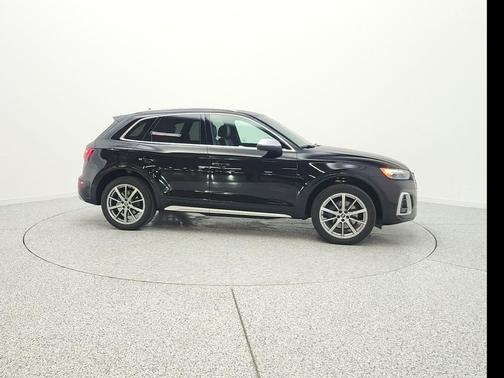 Mythos Black Metallic 2023 Audi SQ5 3.0T Premium Plus