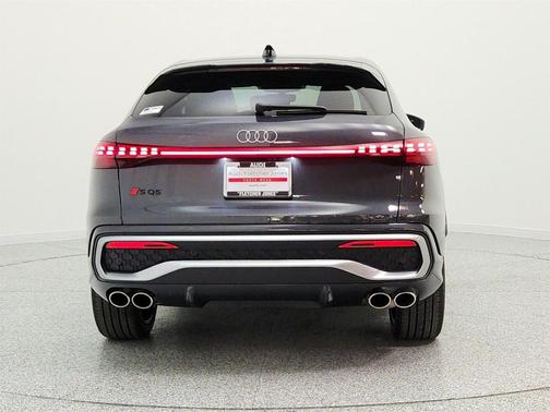 Tambora Gray Metallic 2026 Audi SQ5 3.0T Premium Plus