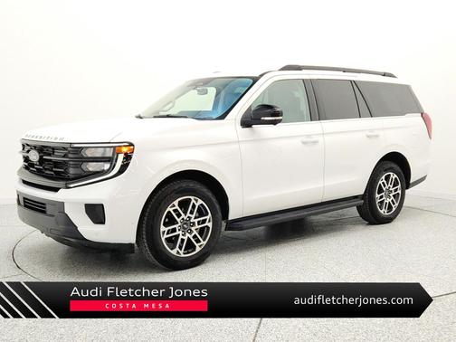 Oxford White 2025 Ford Expedition Active