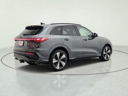 Daytona Gray Metallic 2026 Audi SQ5 3.0T Premium Plus